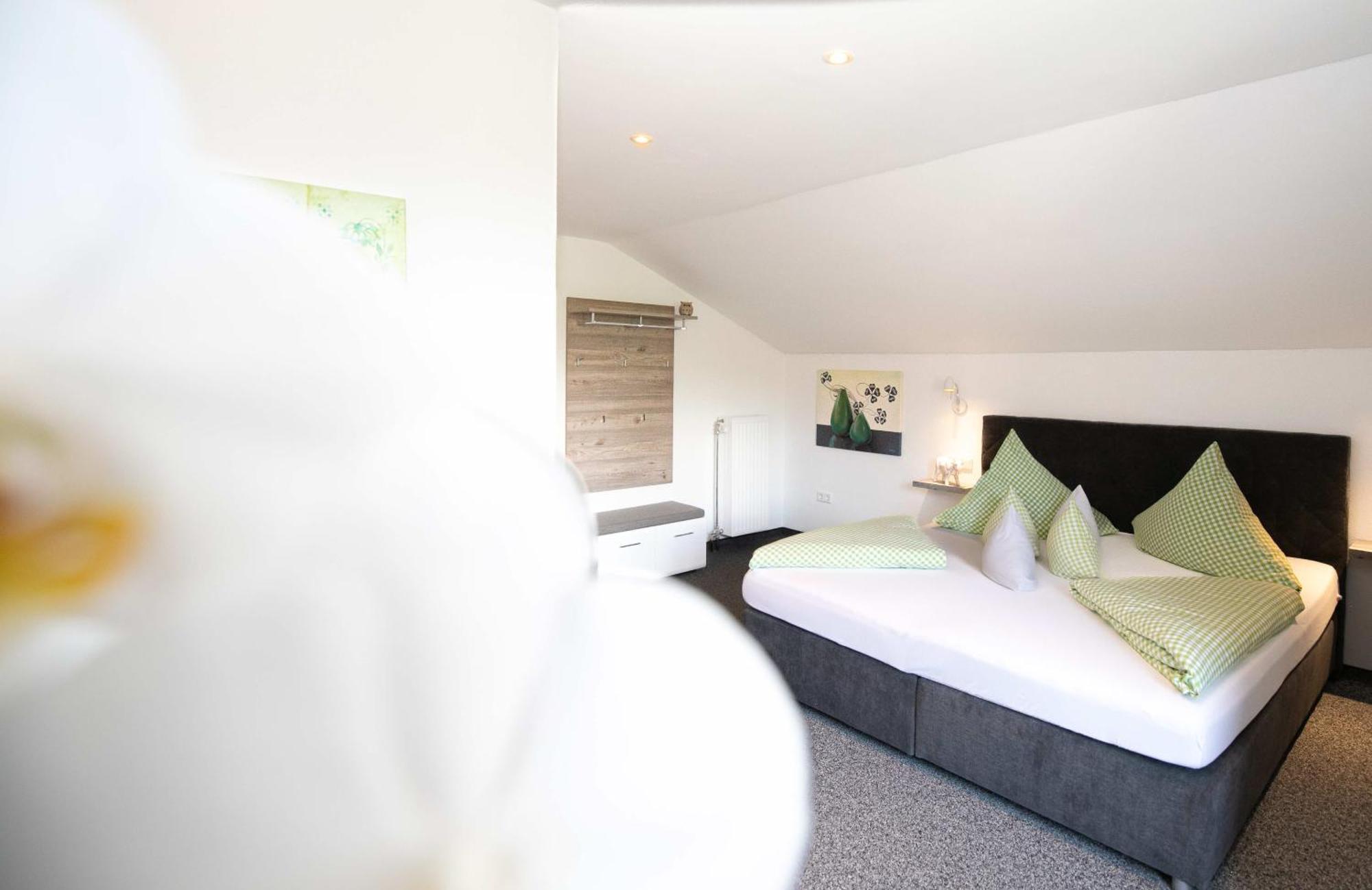Hotel Restaurant Amadeus - Inclusive Skipass Und Vieles Mehr Bad Hindelang Buitenkant foto