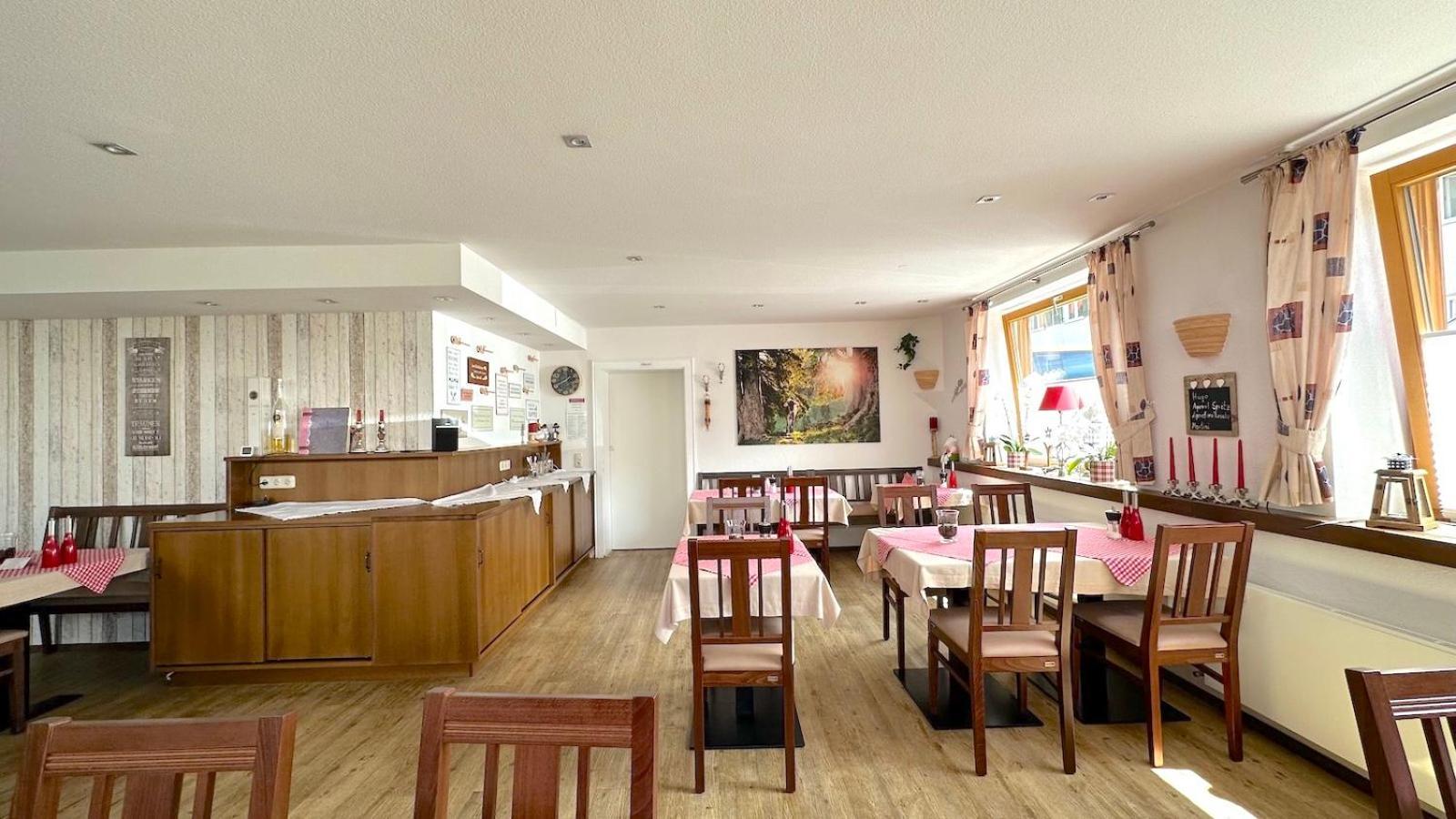 Hotel Restaurant Amadeus - Inclusive Skipass Und Vieles Mehr Bad Hindelang Buitenkant foto